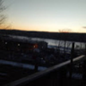 Meet your Posher, Iris